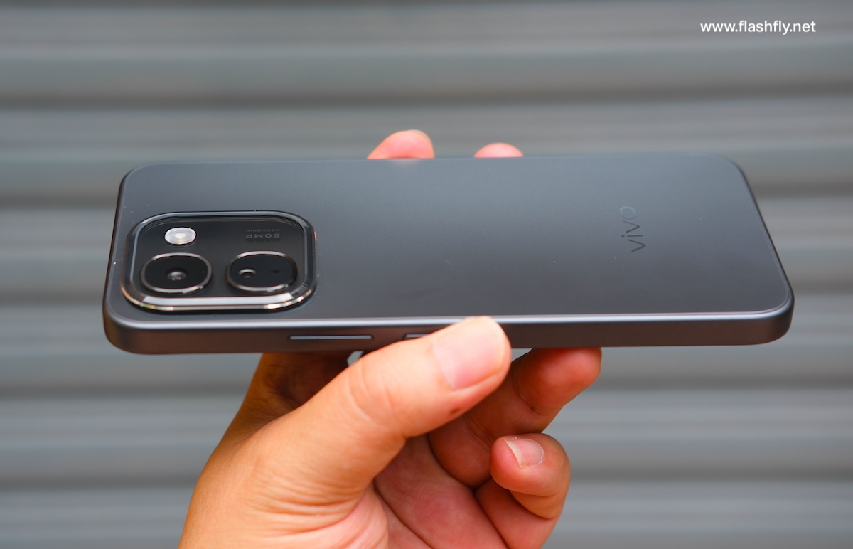 รีวิว vivo V80 Lite "แบตหมื่น อึดเกินคาด" ใช้งานได้ทั้งวัน ลุยงานได้เต็มที่โดยไม่ต้องชาร์จ ใช้งานยาวนานถึง 7 ปี